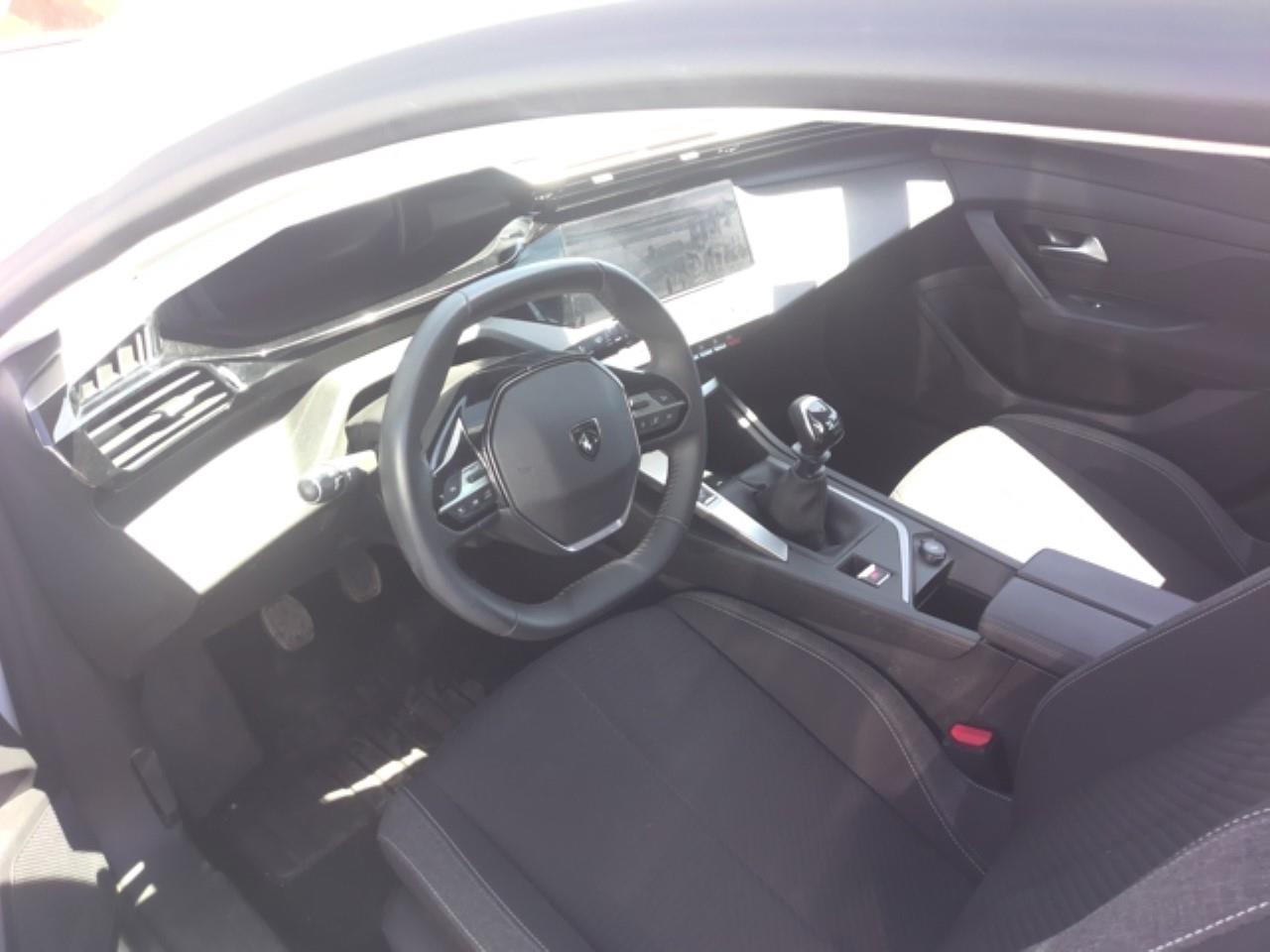 Foto Peugeot 308 5