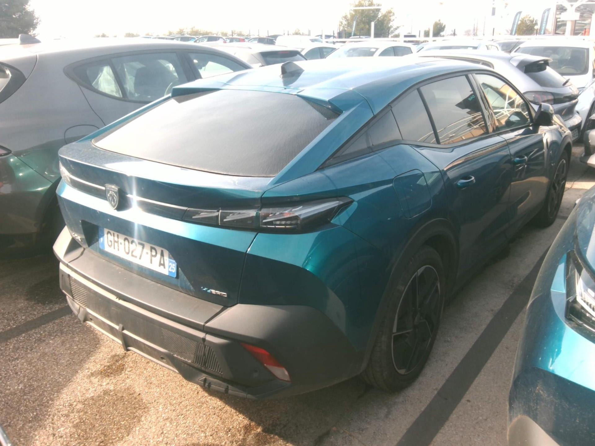 Peugeot 408 PHEV 225 e-EAT8 GT 2022