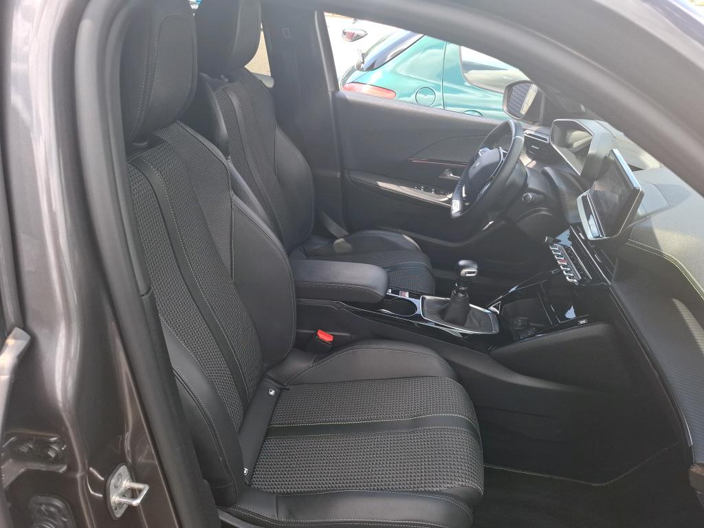 Peugeot 2008 BlueHDi 110 S&S BVM6 GT 2022