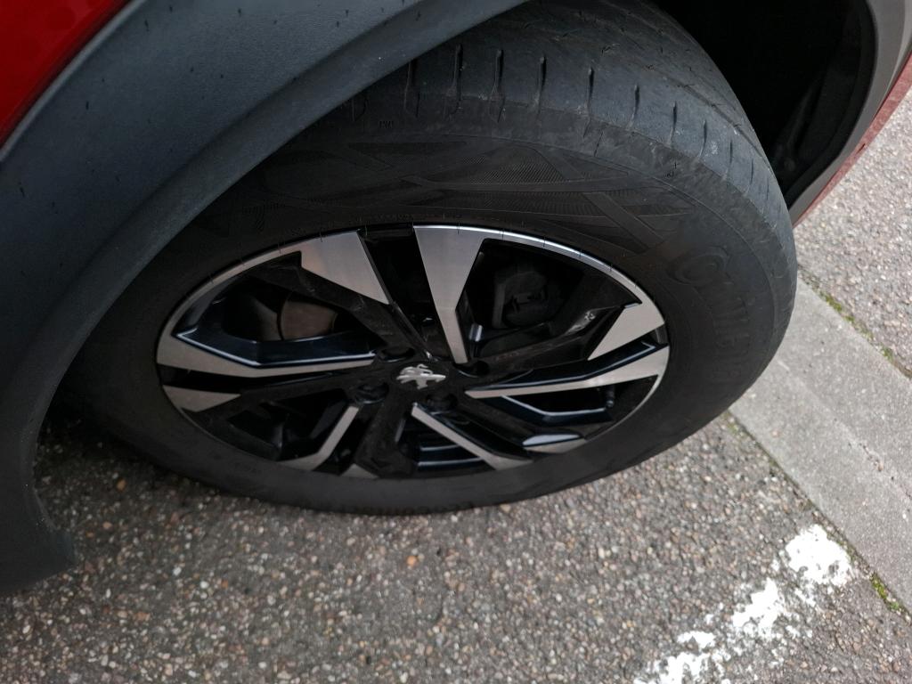 Peugeot 2008 PureTech 130 S&S EAT8 GT 2023