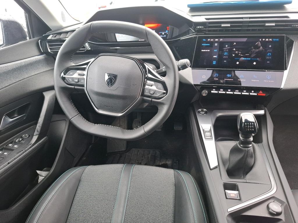Peugeot 308 III 