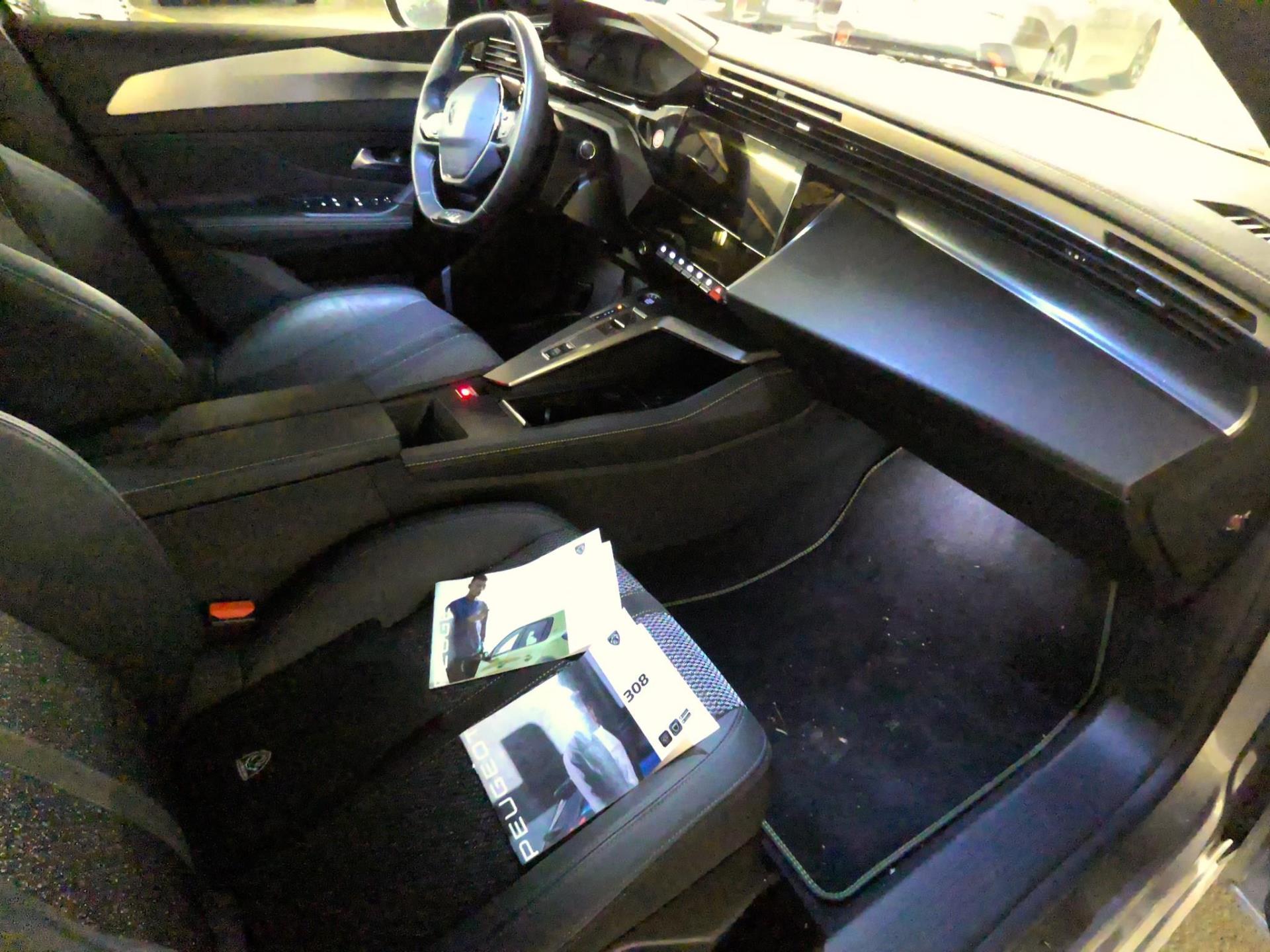 Peugeot 308 SW PHEV 225 e-EAT8 GT 2024