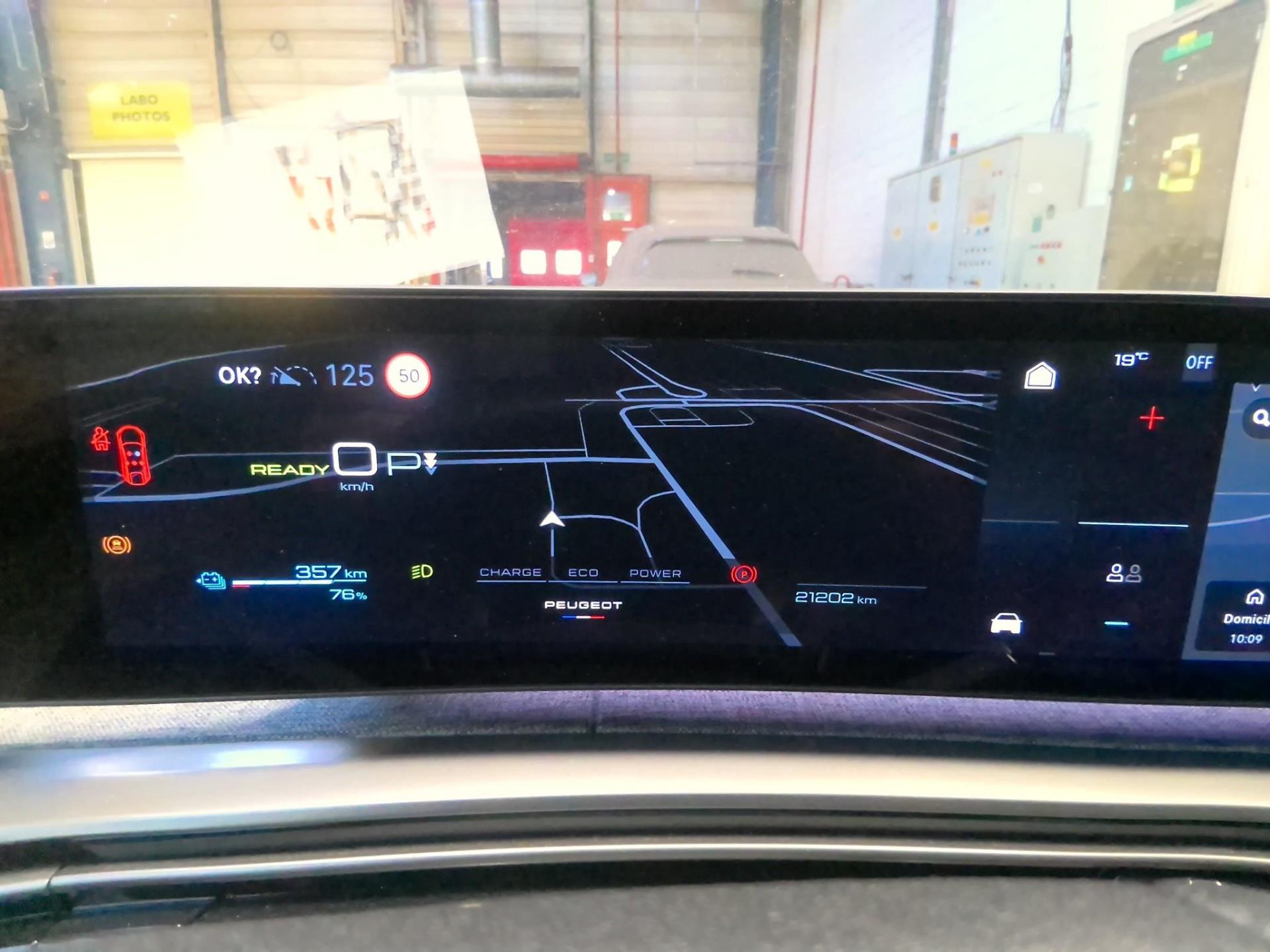 Peugeot 3008 Electrique 210 ch 73 kWh Allure 2025
