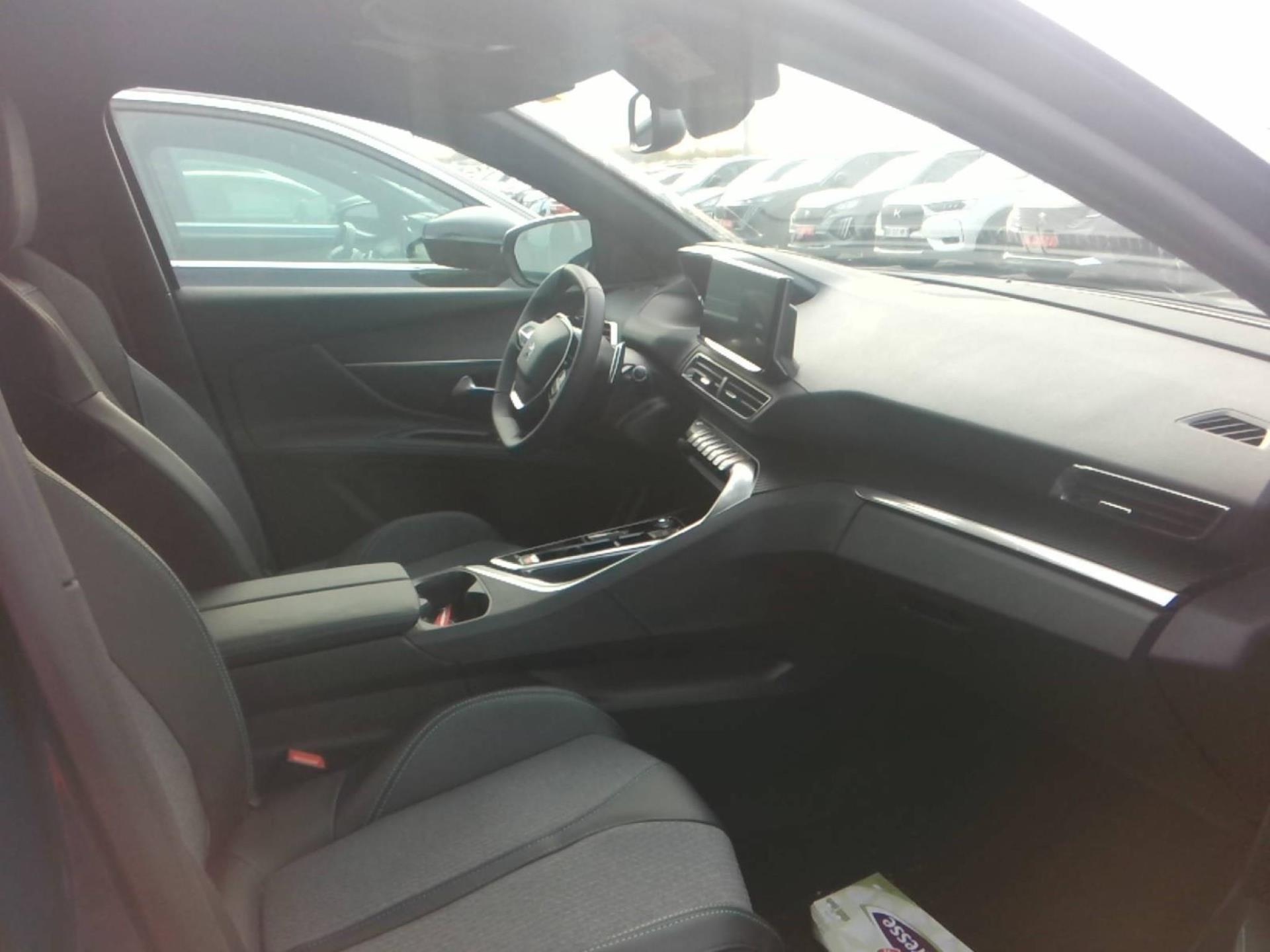 Peugeot 5008 BlueHDi 130ch S&S EAT8 Allure Pack 2024