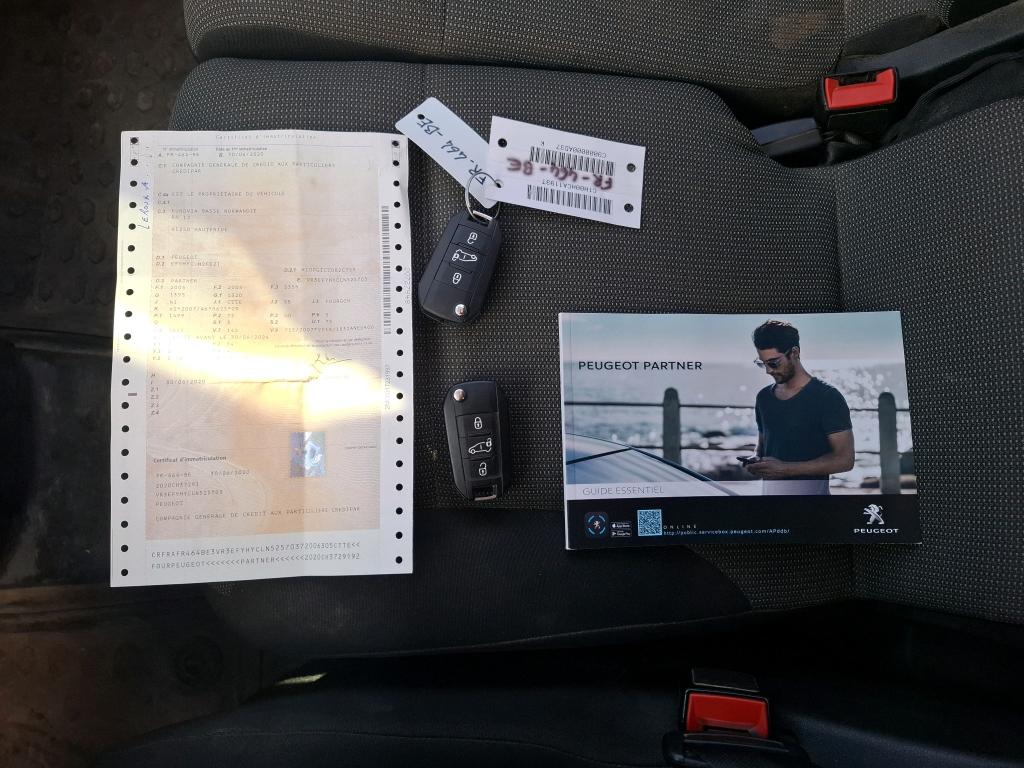 Peugeot PARTNER FOURGON STANDARD 650 KG BLUEHDI 100 S&S BVM5 PREMIUM 2020