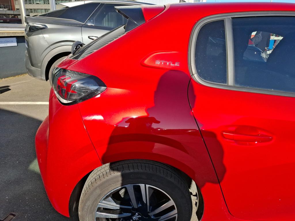 Peugeot 208 PureTech 75 S&S BVM5 Style 2023