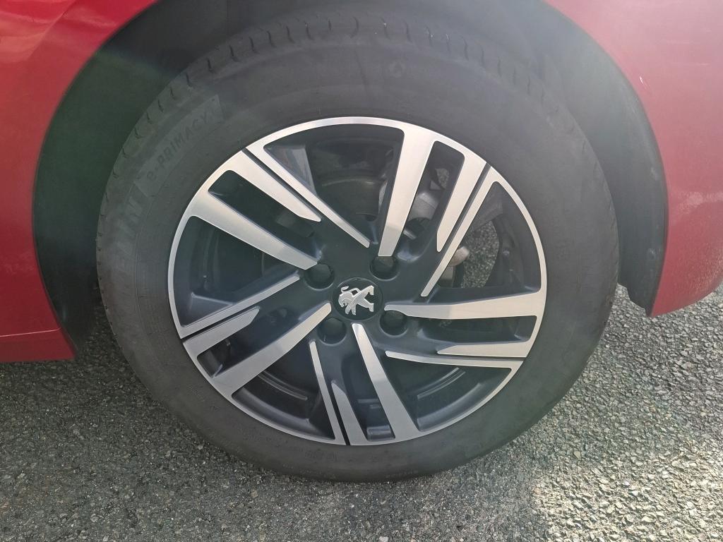 Peugeot 208 PureTech 100 S&S EAT8 Style 2023