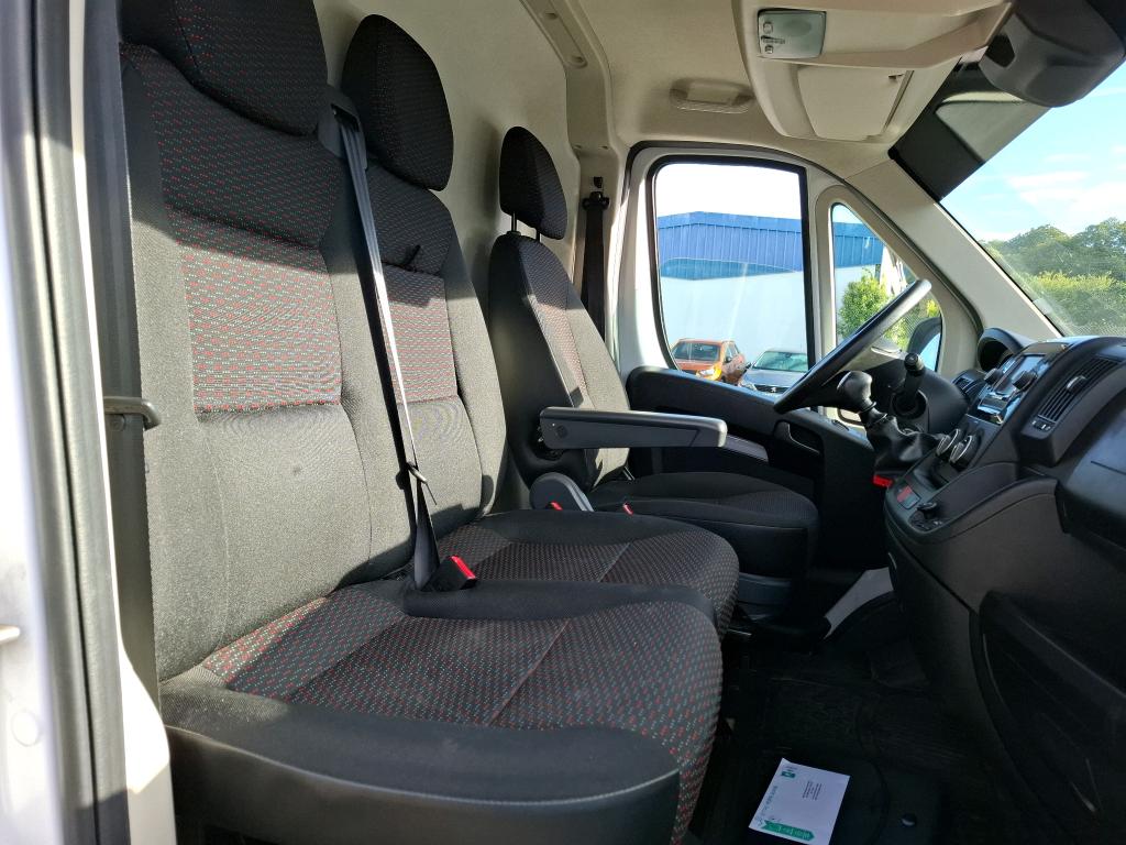 Peugeot BOXER TOLE 335 L2H2 BLUEHDI 140 S&S ASPHALT 2022