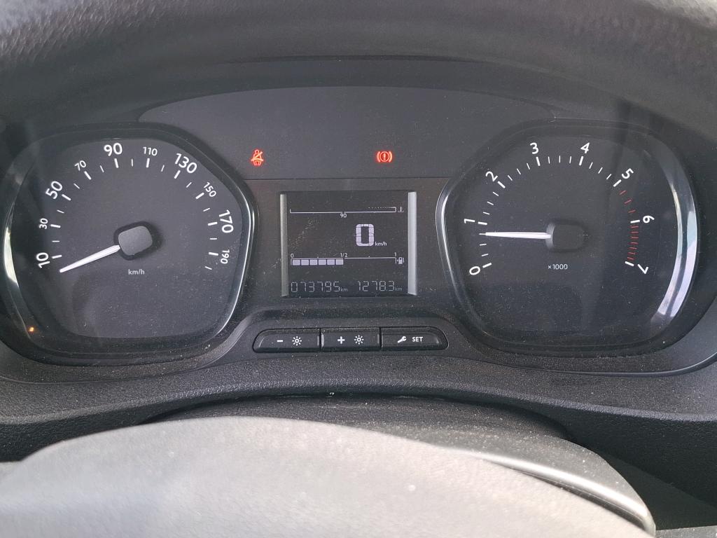Peugeot EXPERT FGN TOLE STANDARD 2.0  BLUEHDI 120 S&S BVM6 PREMIUM 2018