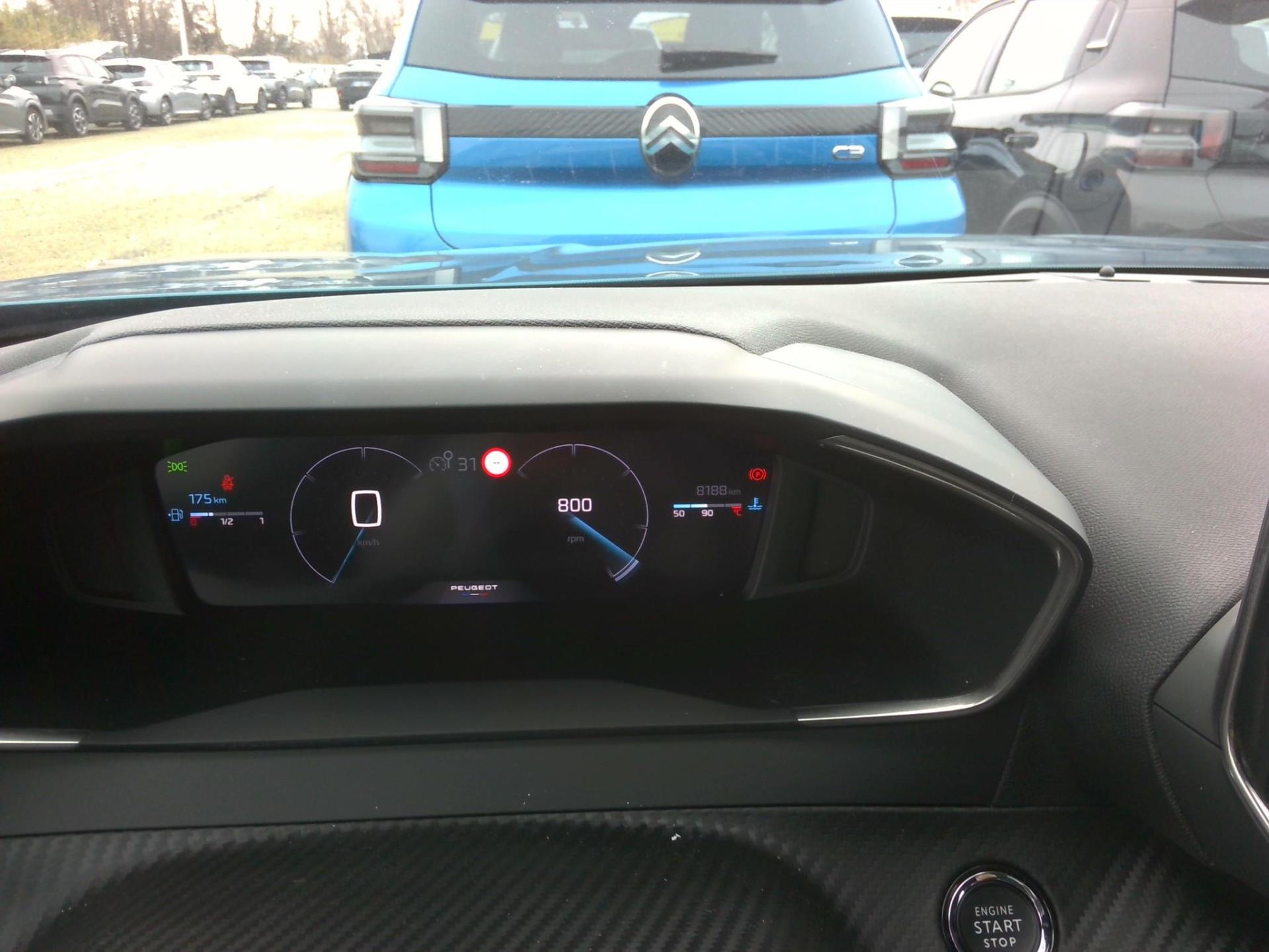 Peugeot 2008 100 S&S BVM6 Allure 2025