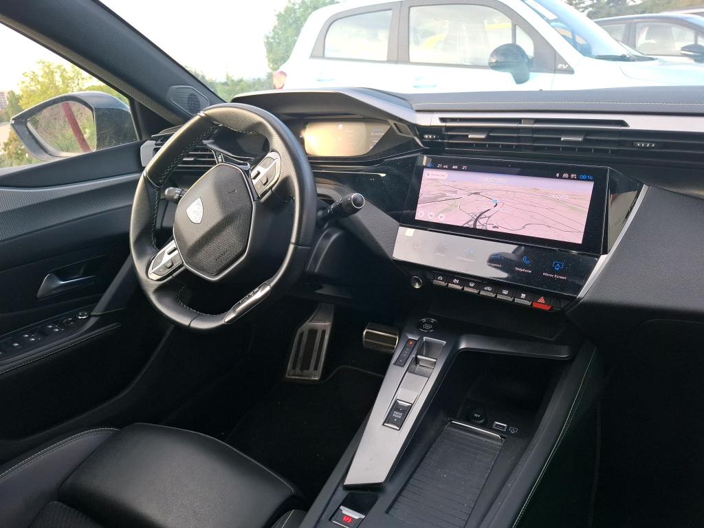Peugeot 408 PHEV 225 e-EAT8 First Edition 2023