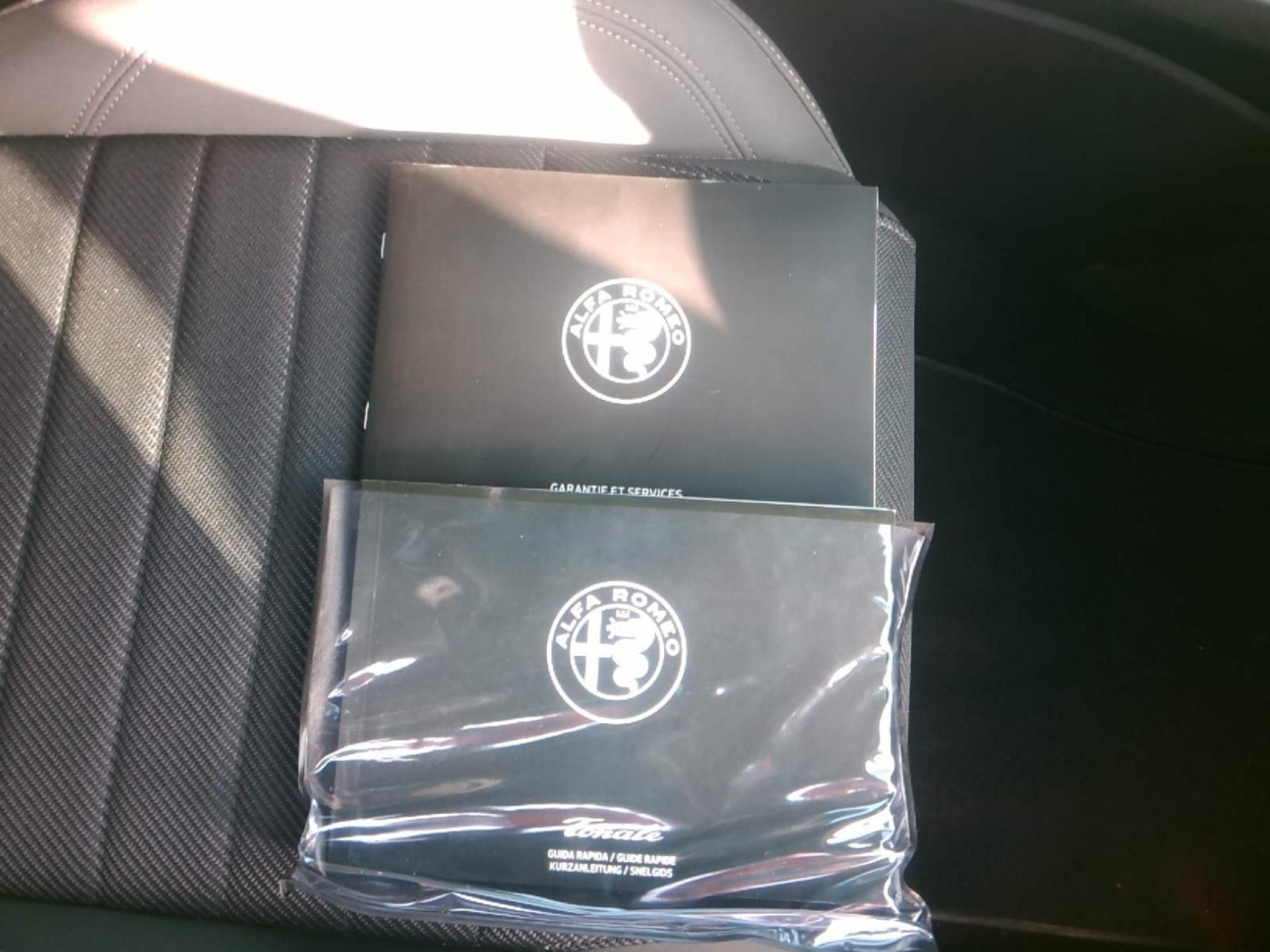 ALFA ROMEO Tonale 1.3 Hybride Rechargeable PHEV 280ch AT6 Q4 Ti 2023