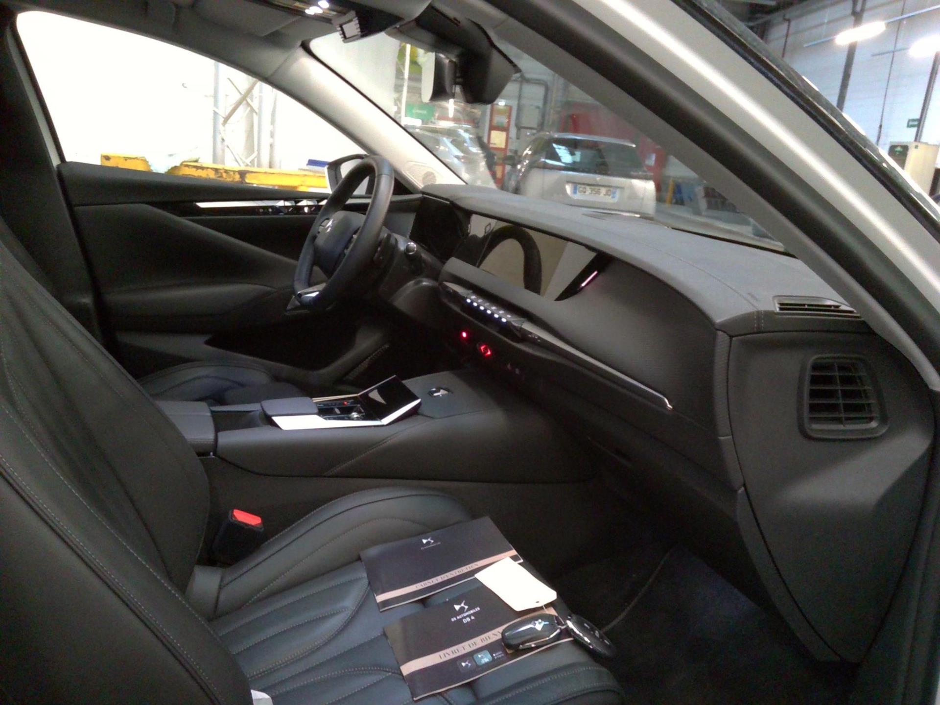 DS DS 4 PureTech 130 EAT8 Rivoli 2023