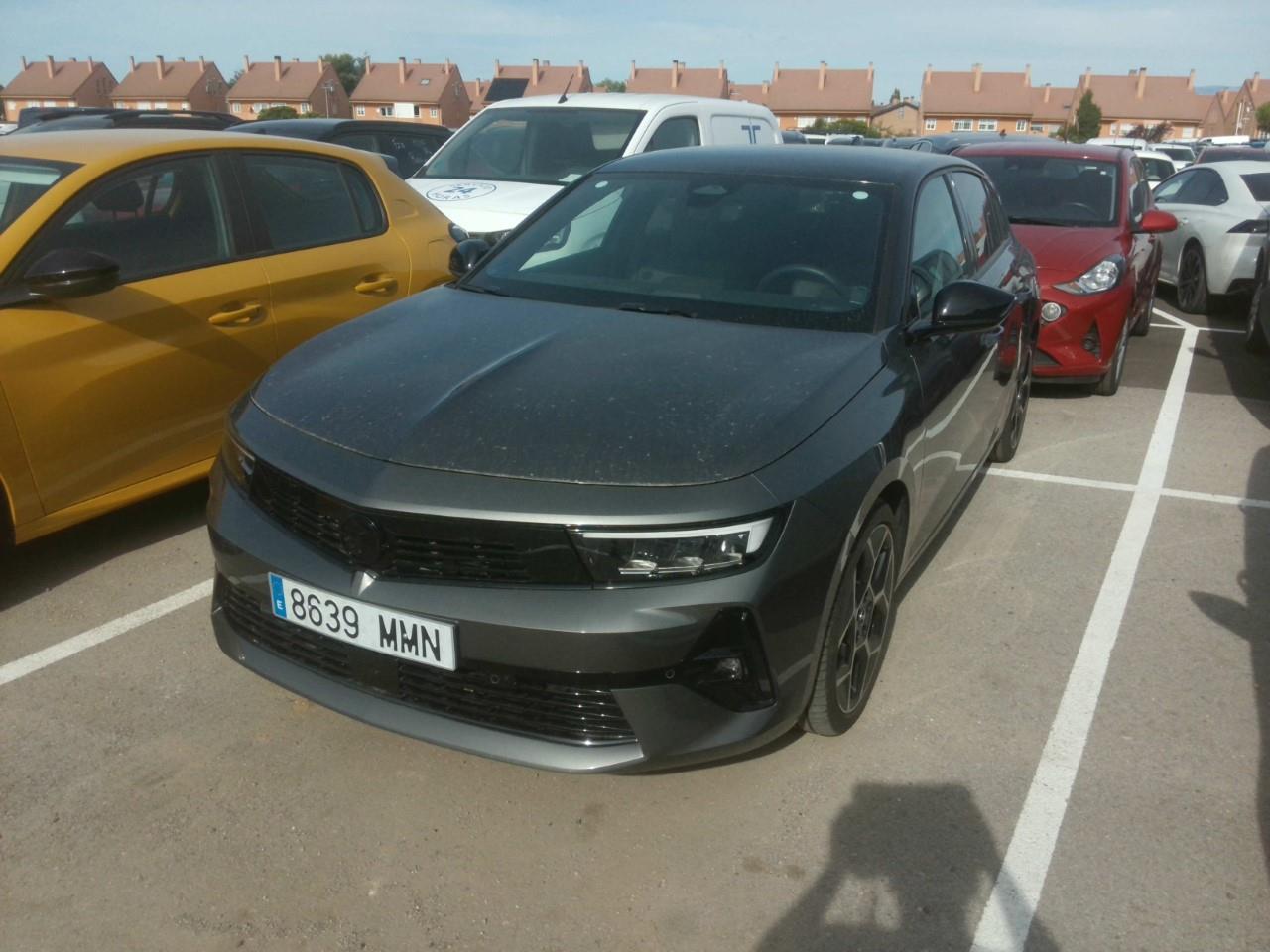 Foto Opel Astra PHEV 2