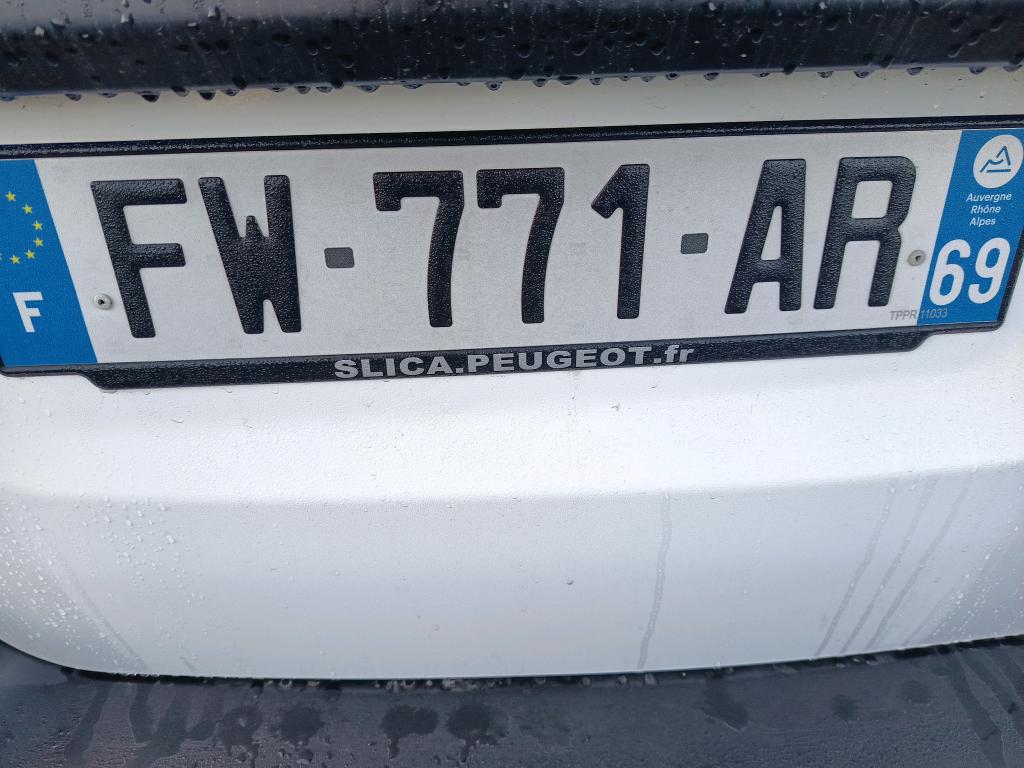 Peugeot EXPERT FGN TOLE STANDARD 2.0 BLUEHDI 120 S&S BVM6 ASPHALT 2020