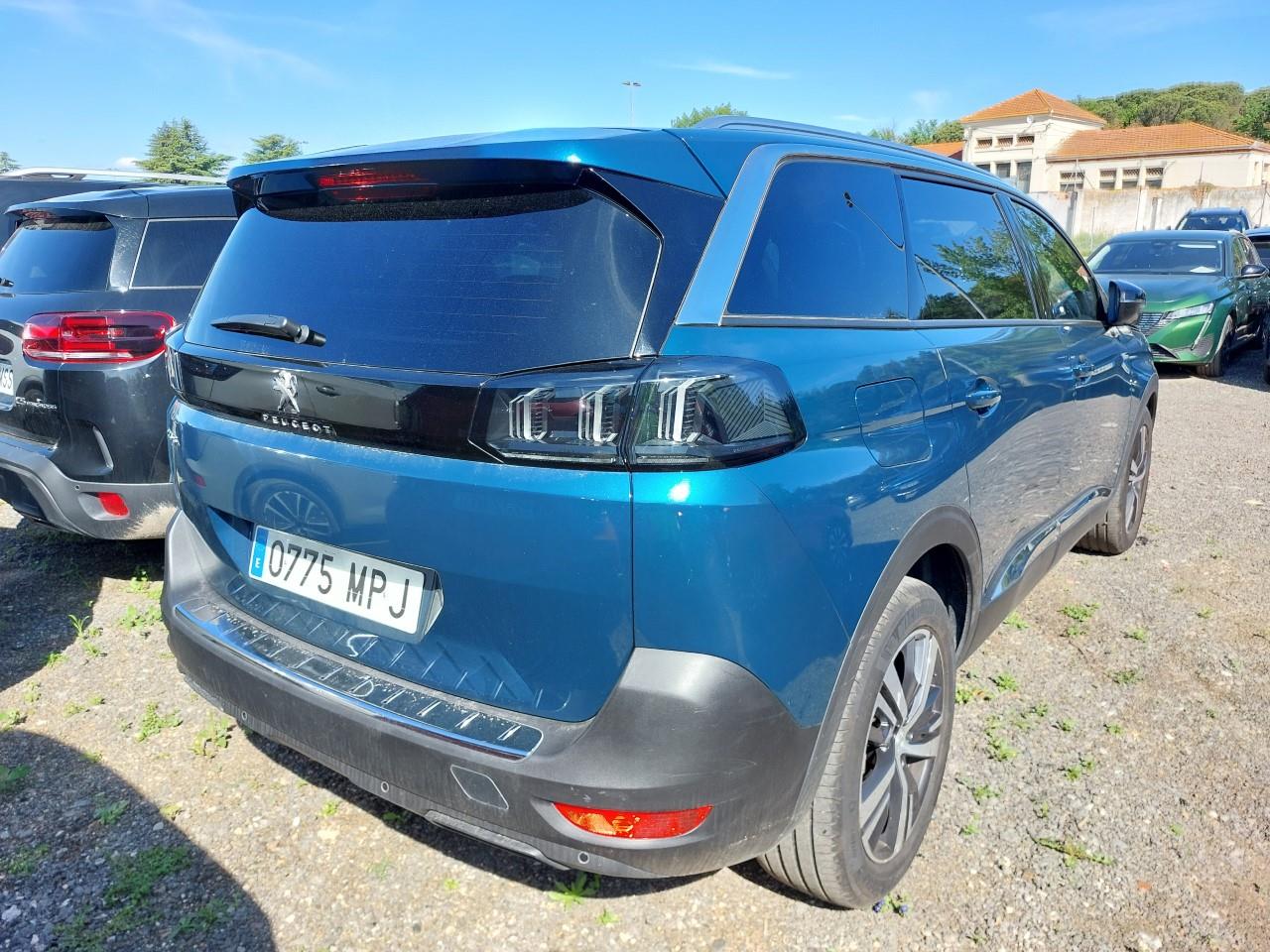 Foto Peugeot 5008 8