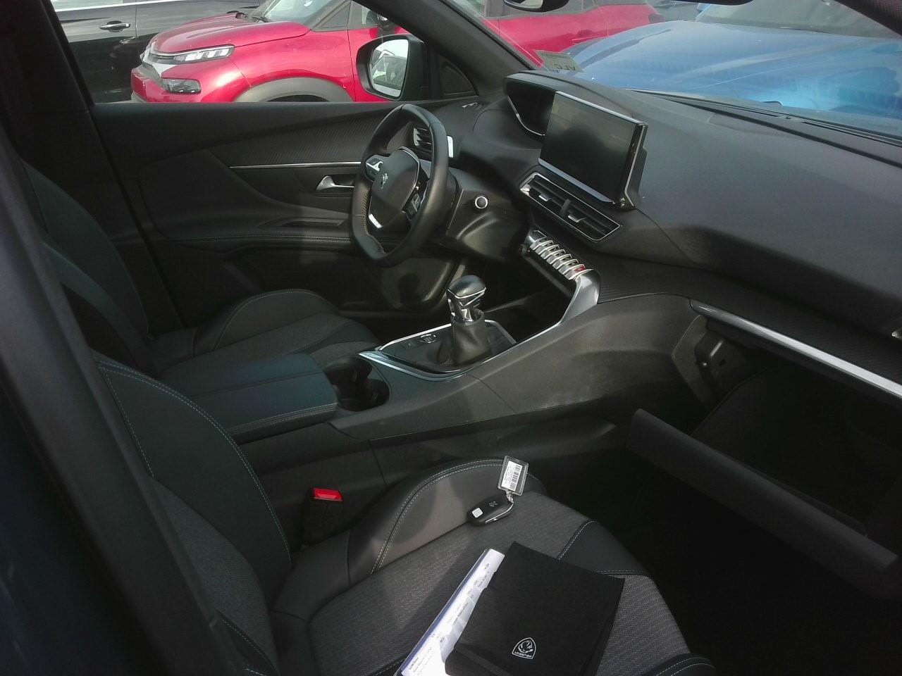 Foto Peugeot 3008 7