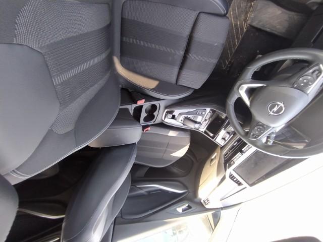 Foto Opel Grandland PHEV 13