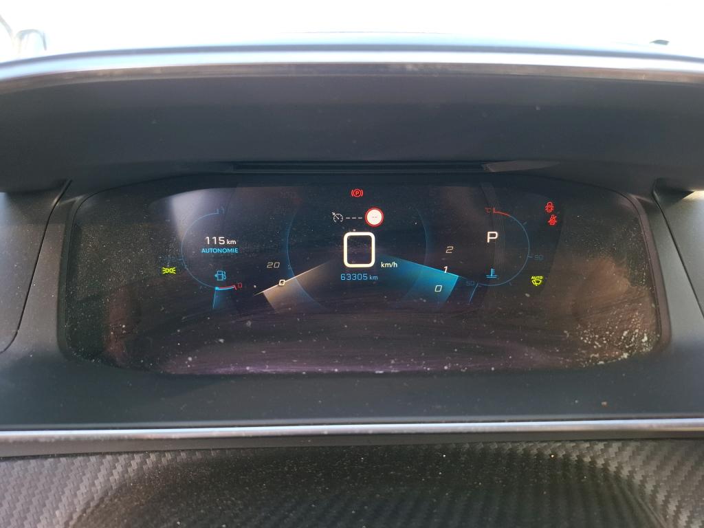 Peugeot 2008 II 