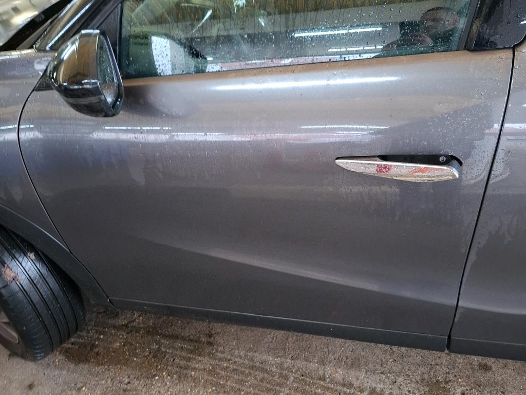 DS DS3 Crossback PureTech 130 EAT8 Performance Line+ 2023