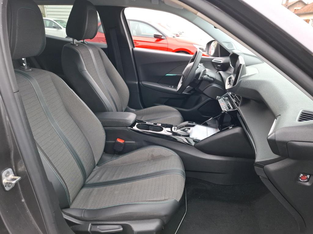 Peugeot 2008 BlueHDi 130 S&S EAT8 Allure 2021