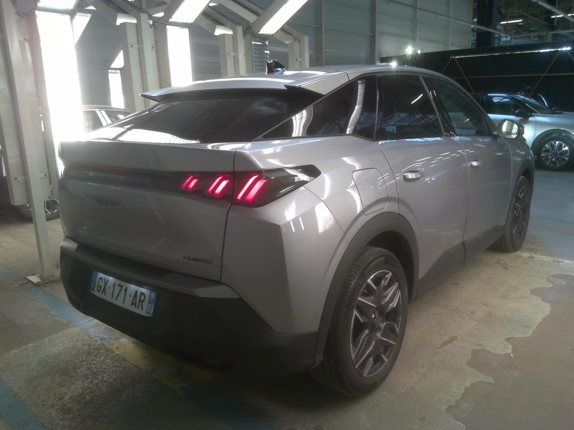 Peugeot 3008 Hybrid 136 e-DCS6 Allure 2024