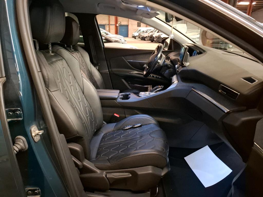 Peugeot 3008 Hybrid 225 e-EAT8 Allure 2022