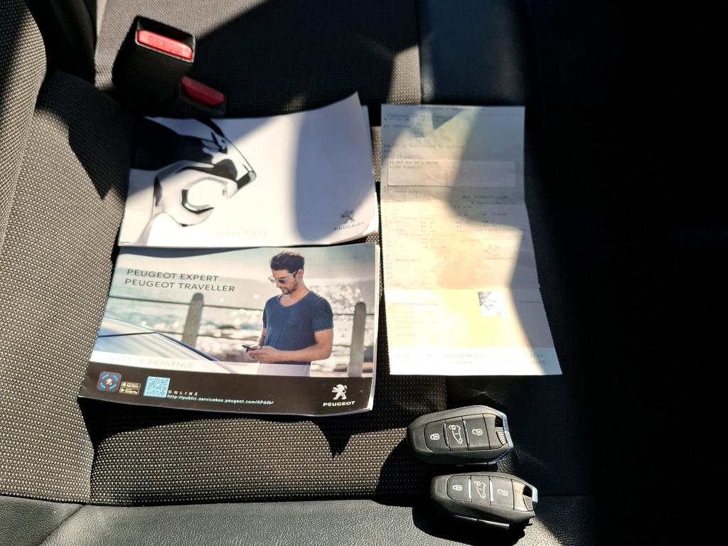 Peugeot EXPERT FGN TOLE STANDARD 2.0  BLUEHDI 120 S&S EAT8 PACK SPORT 2021