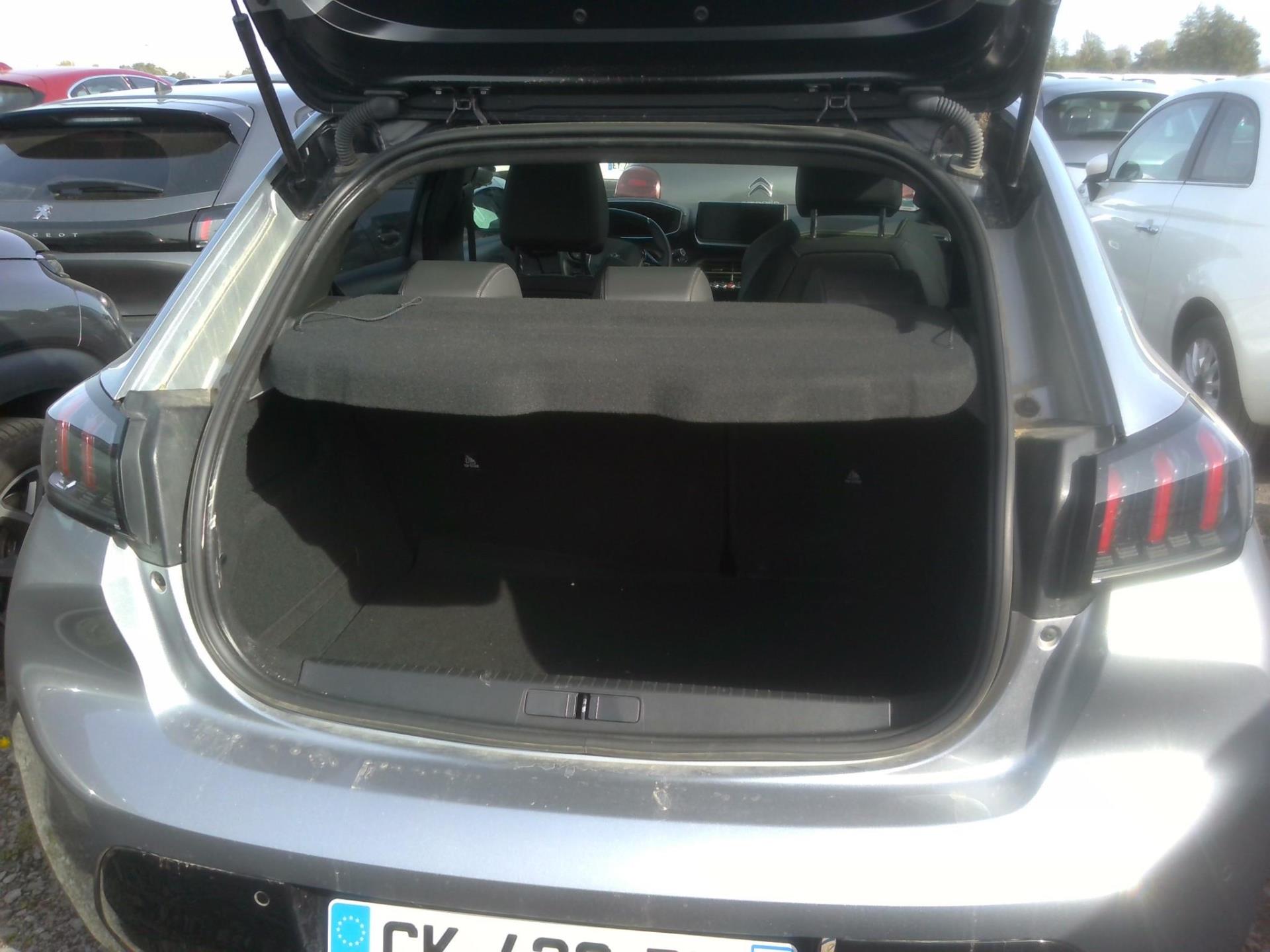 Peugeot 208 PureTech 100 S&S BVM6 GT Pack 2022