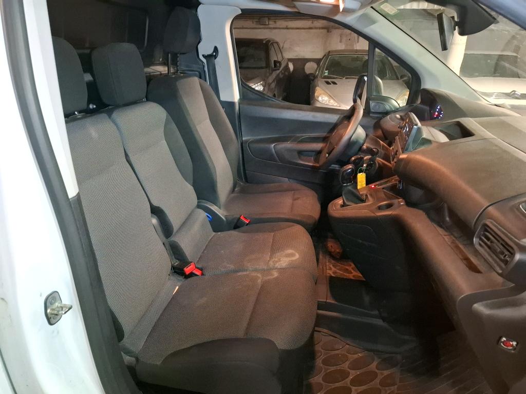 Peugeot PARTNER FOURGON STANDARD 650 KG BLUEHDI 100 S&S BVM5 PREMIUM 2021