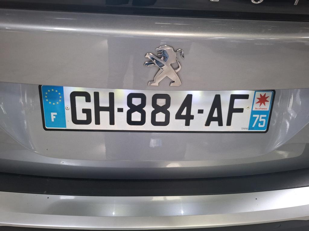 Peugeot 2008 PureTech 100 S&S BVM6 Active 2022