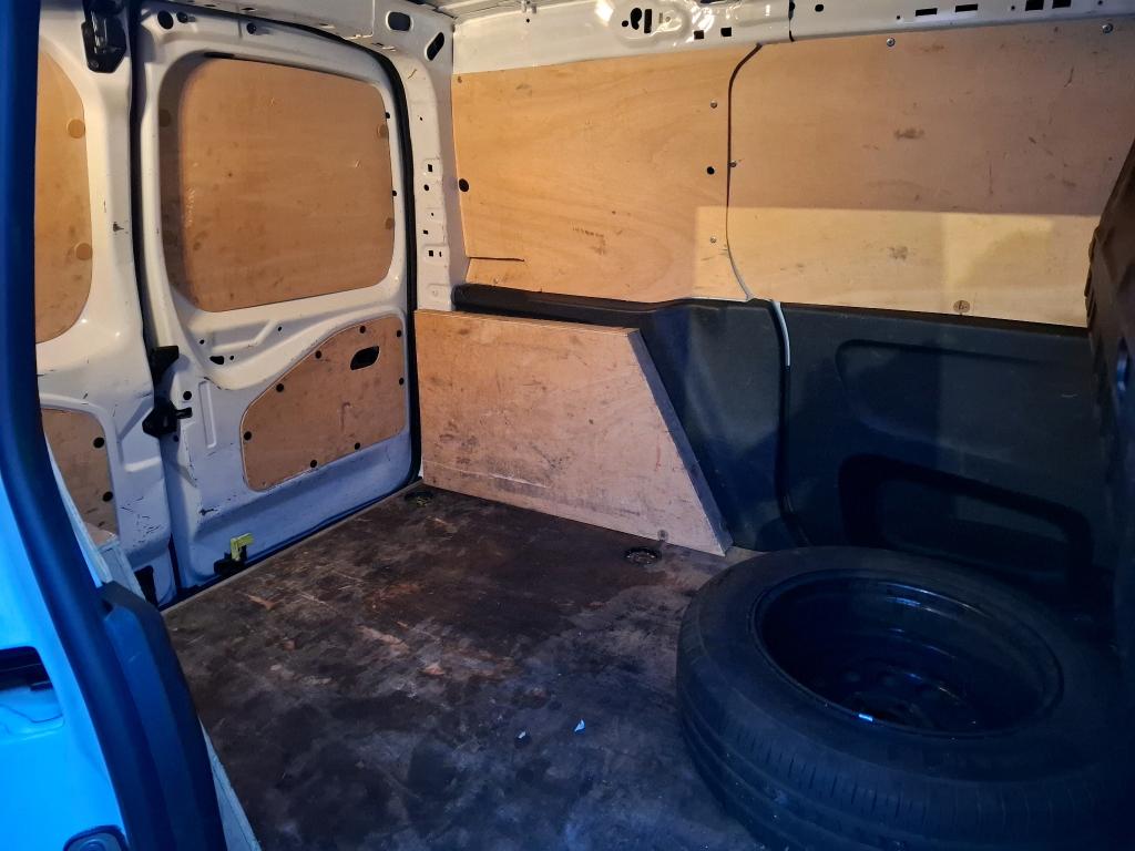 Peugeot PARTNER FOURGON STANDARD 650 KG BLUEHDI 75 BVM5 PREMIUM 2019