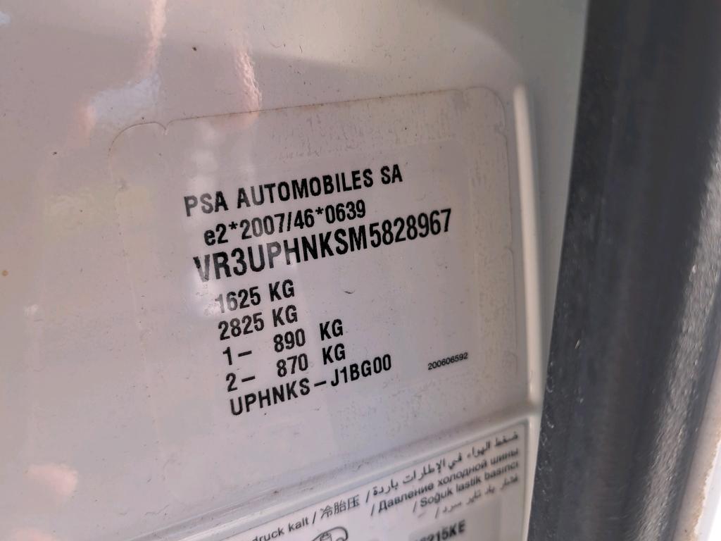 Peugeot 208 PURETECH 100 S&S EAT8 ACTIVE BUSINESS R 2021