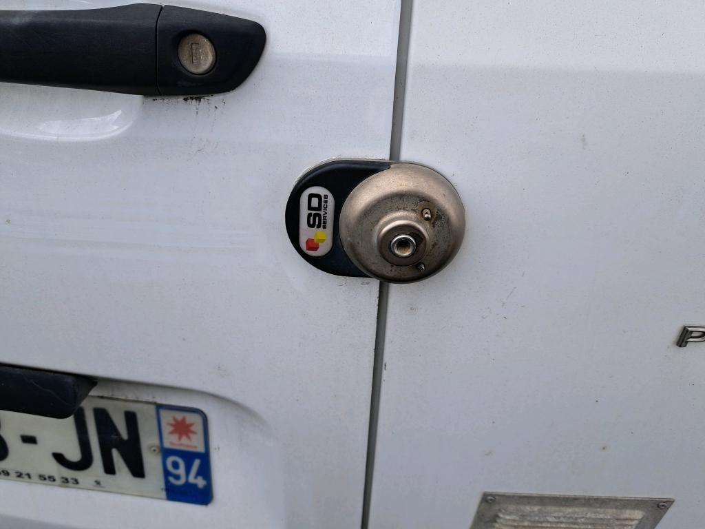 Peugeot PARTNER FOURGON STANDARD 650 KG BLUEHDI 100 S&S BVM5 PREMIUM 2019