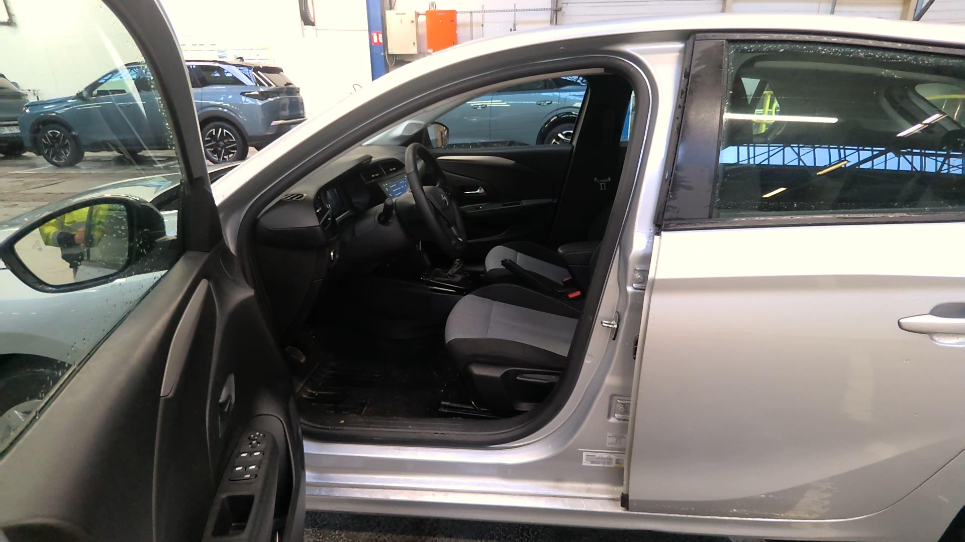 Opel Corsa 1.2 Turbo 100 ch BVM6 2024