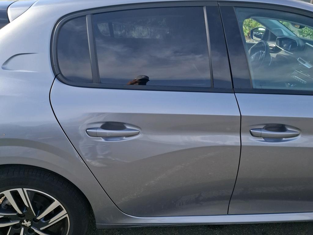 Peugeot 208 PureTech 100 S&S EAT8 Allure Pack 2022