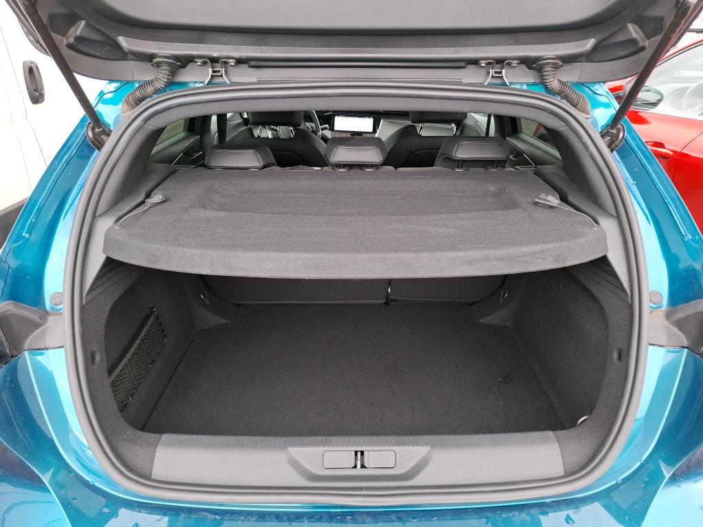 Peugeot 308 Hybrid 136 e-DCS6 GT 2024