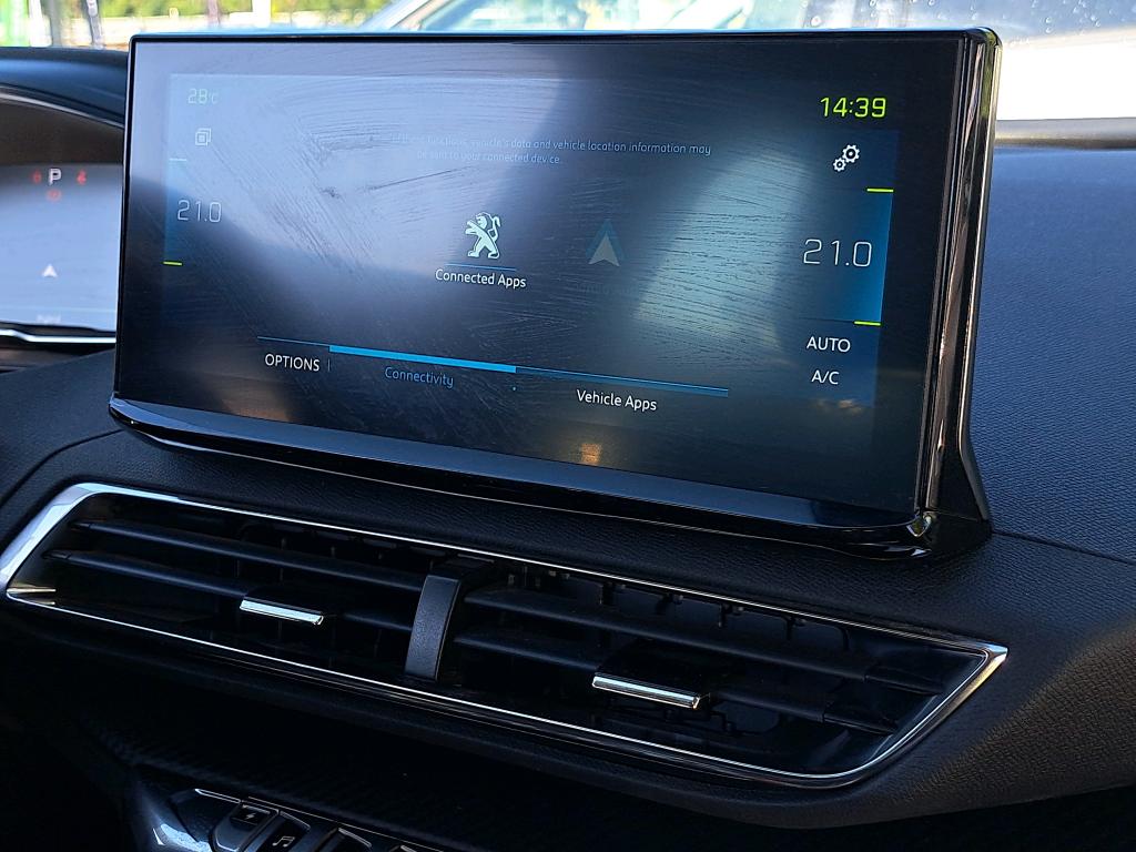 Peugeot 3008 Hybrid 225 e-EAT8 Active Pack 2022