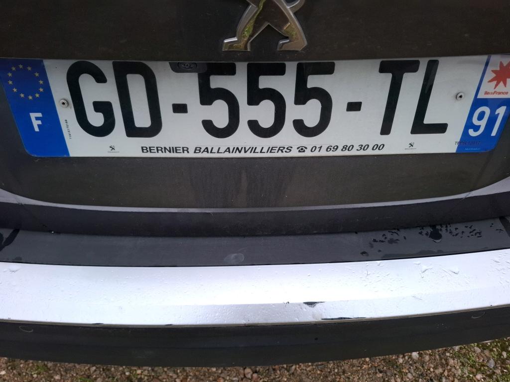 Peugeot 2008 BlueHDi 130 S&S EAT8 Allure 2021