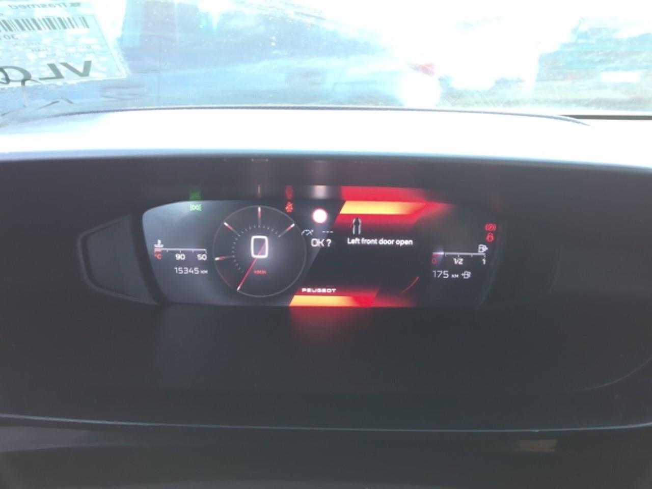 Foto Peugeot 308 5