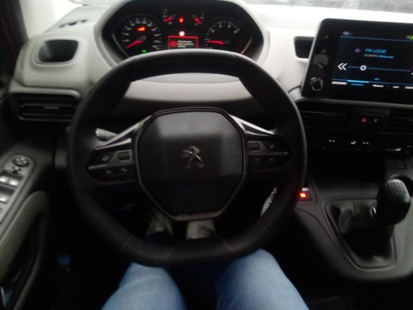 Foto Peugeot Rifter 7