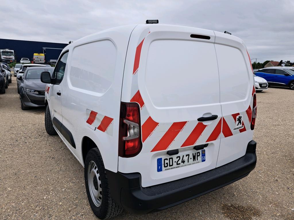 Peugeot PARTNER FOURGON STANDARD 1000 KG BLUEHDI 100 S&S BVM5 GRIP 2021