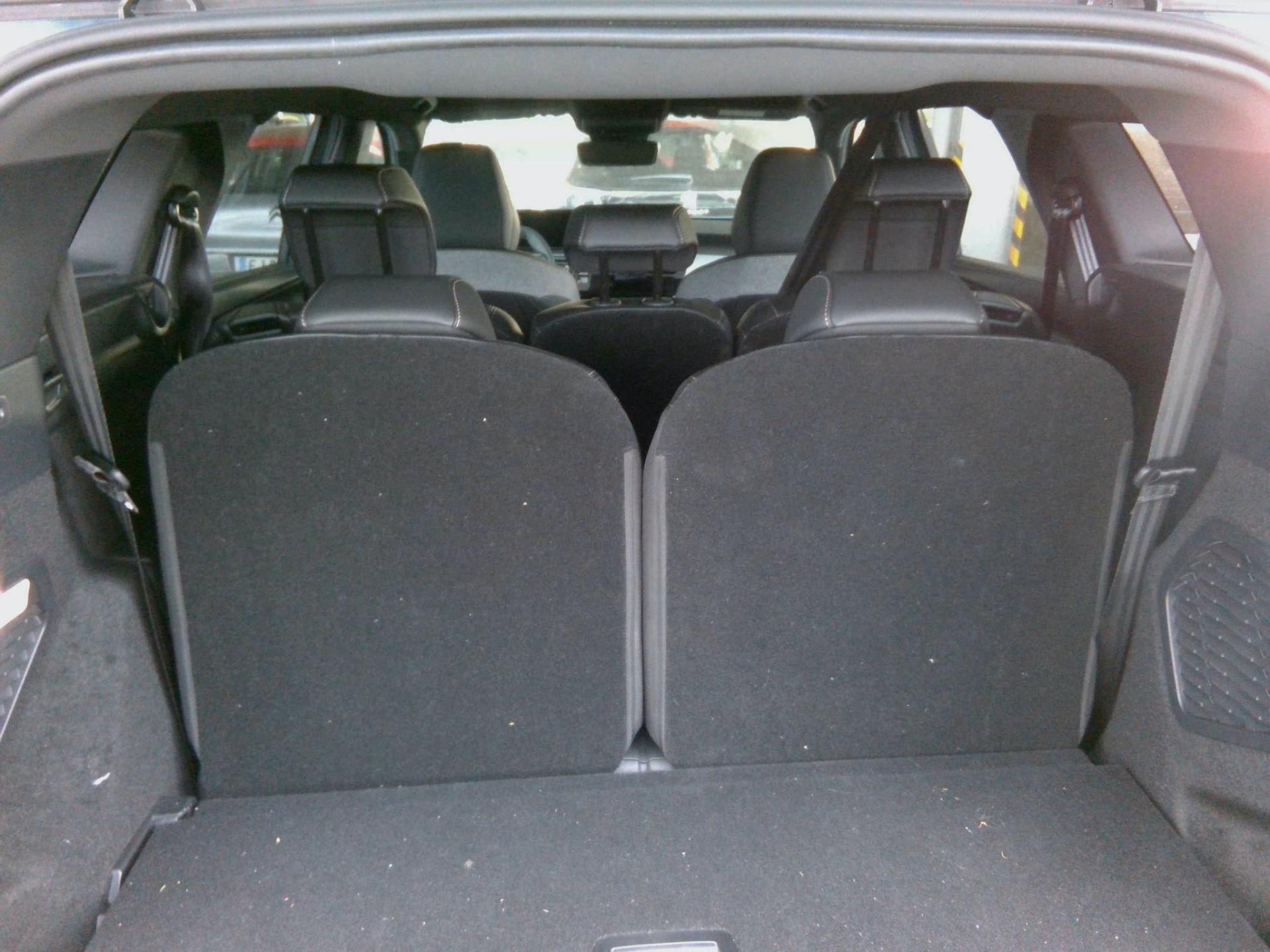 Peugeot 5008 Hybrid 136 e-DCS6 Allure 2024