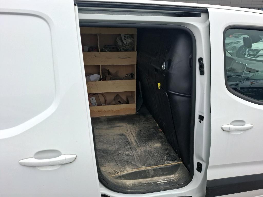 Peugeot PARTNER FOURGON STANDARD 650 KG BLUEHDI 130 S&S EAT8 ASPHALT 2021