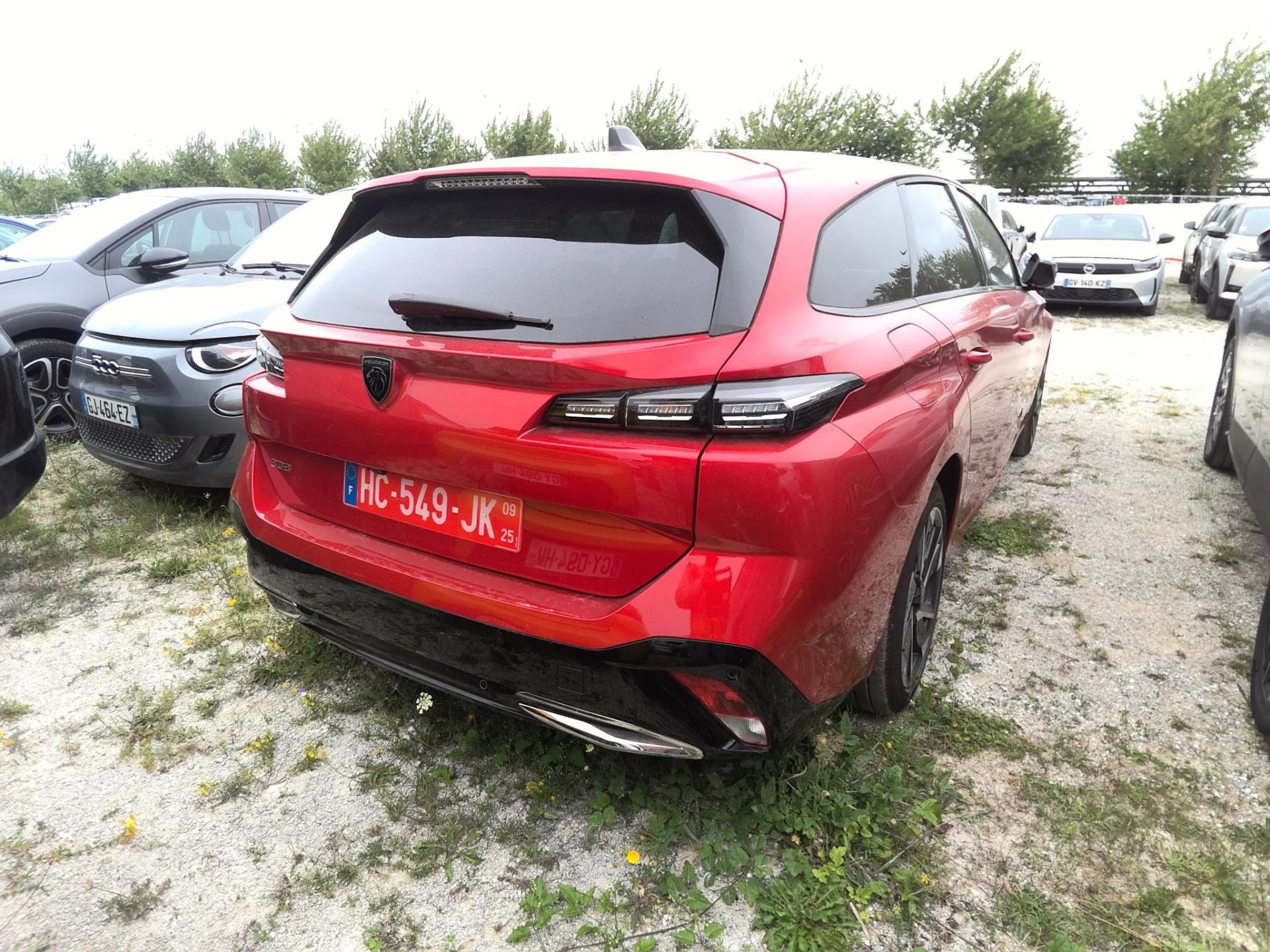 Peugeot 308 SW Hybrid 136 e-DCS6 Allure 2025