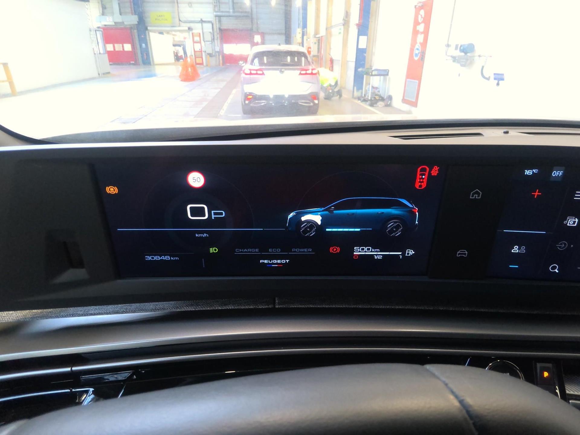 Peugeot 5008 Hybrid 145 ch e-DCS6 Allure 2025