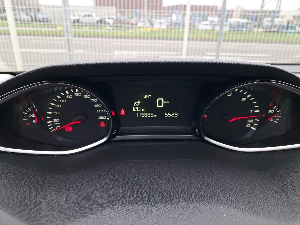 Peugeot 308 AFFAIRE 1.6 BLUEHDI 100 S&S BVM5 PREMIUM PACK 2017