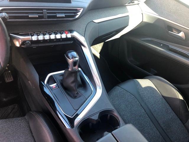 Foto Peugeot 3008 7