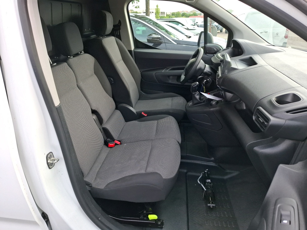 Peugeot PARTNER FOURGON STANDARD 1000 KG BLUEHDI 100 BVM5 GRIP 2019
