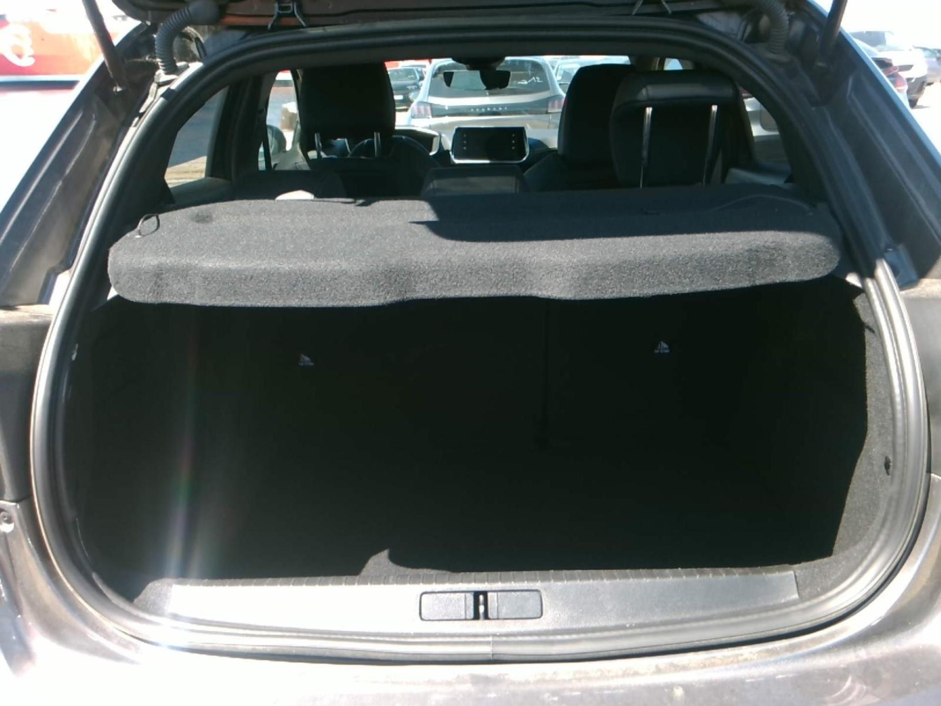 Peugeot 208 PureTech 100 S&S BVM6 GT 2023